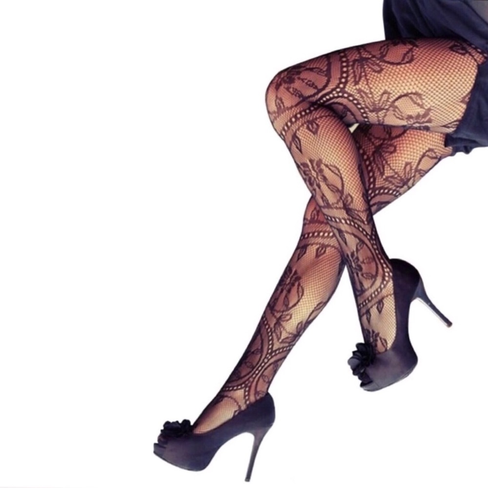 Sexy Black Floral Fishnet Pantyhose Stockings - Picture 2 of 6
